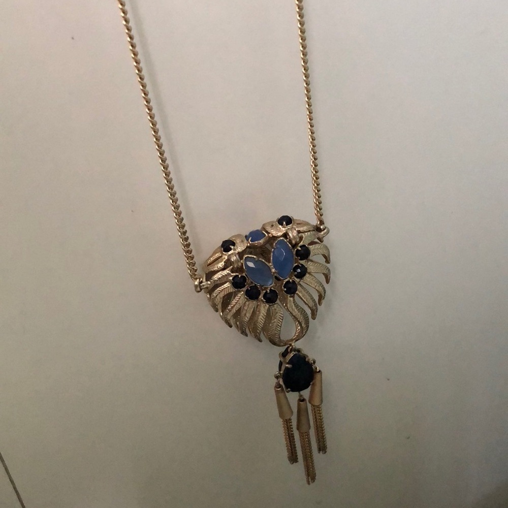 Rarely seen 2012 Kendra Scott Necklace!